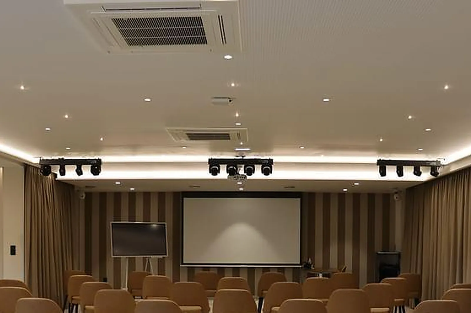 Lieux événementiels, BEST WESTERN PLUS LE FAIRWAY HOTEL & SPA - GOLF D'ARRAS