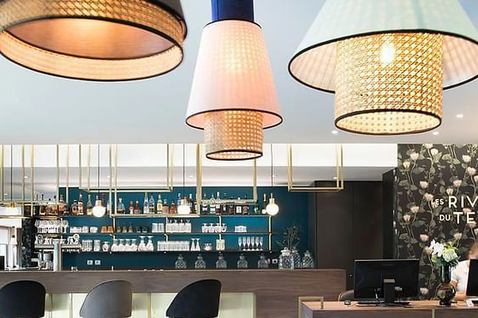 Lieux événementiels, CENTRE D'AFFAIRE ESPACE CHARBONNIERE