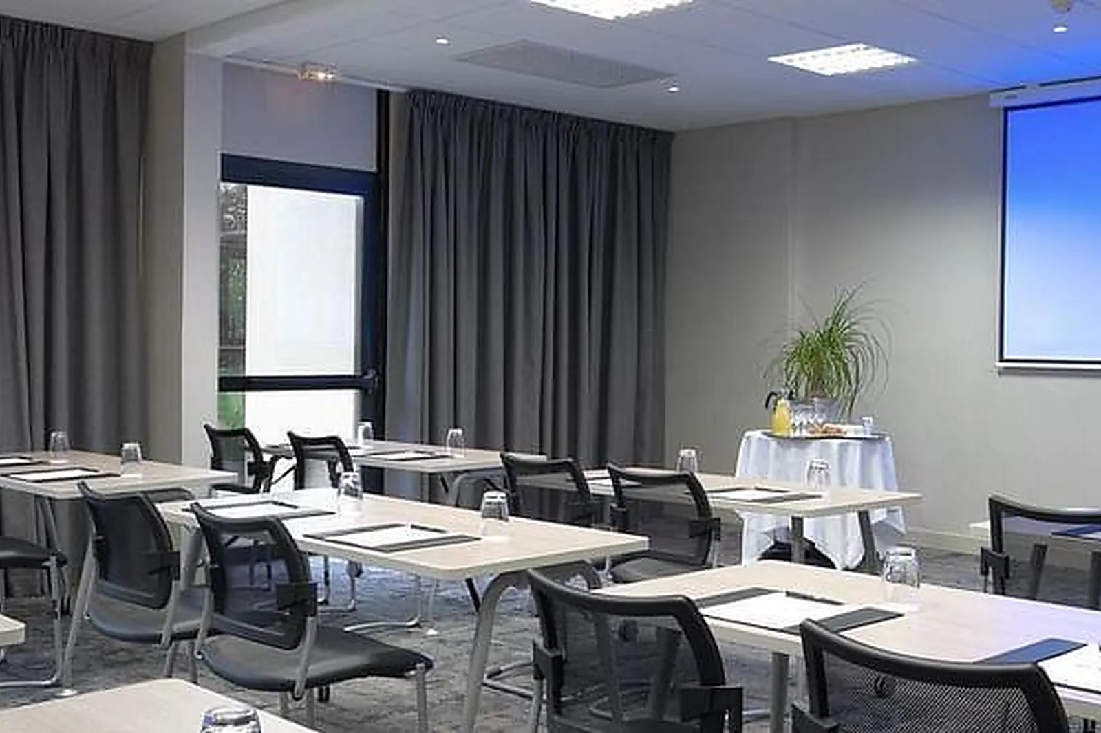 Lieux événementiels, SALLE BRÉA