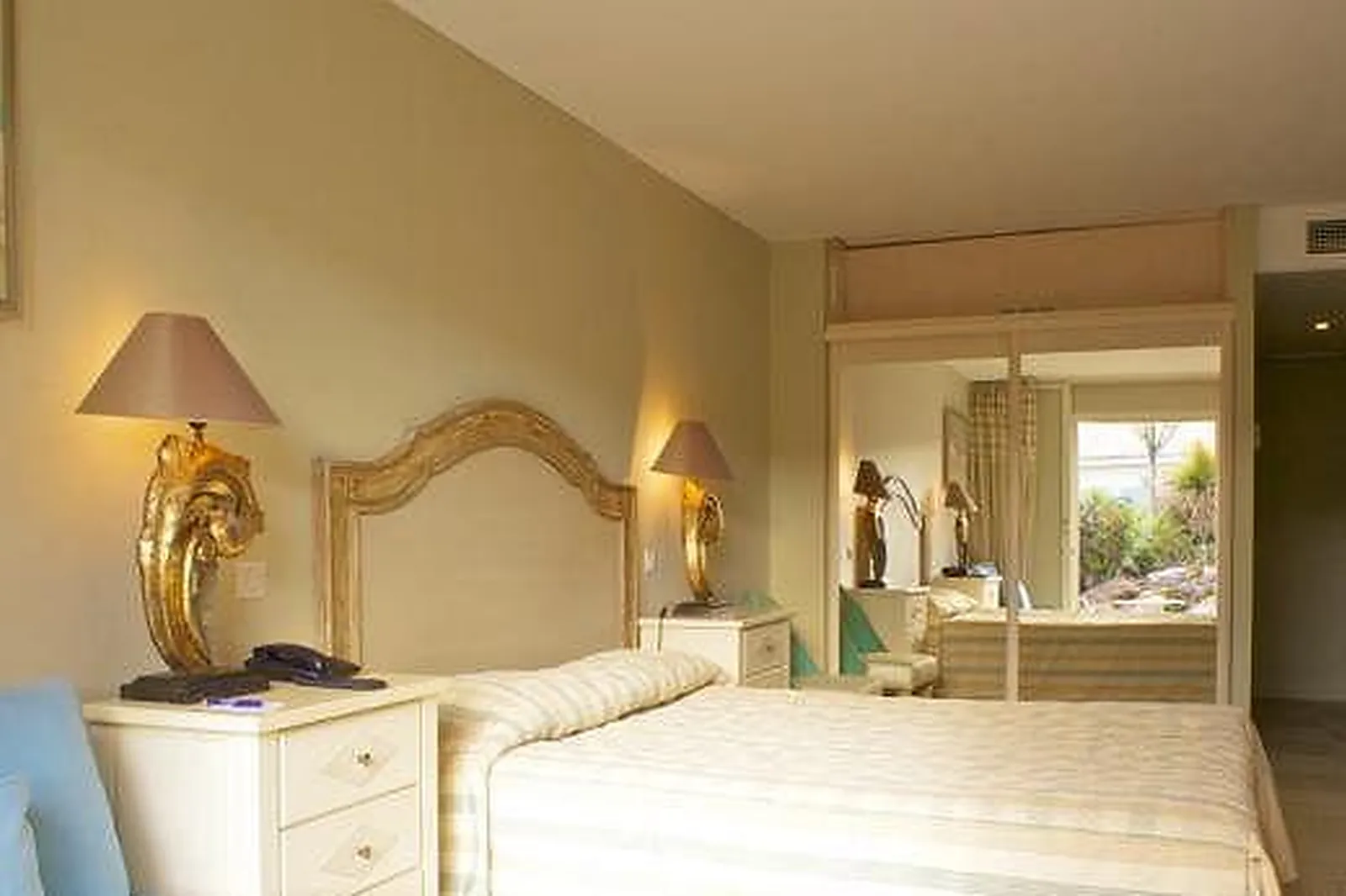 Lieux événementiels, BEST WESTERN PREMIER SANTA MARIA ****