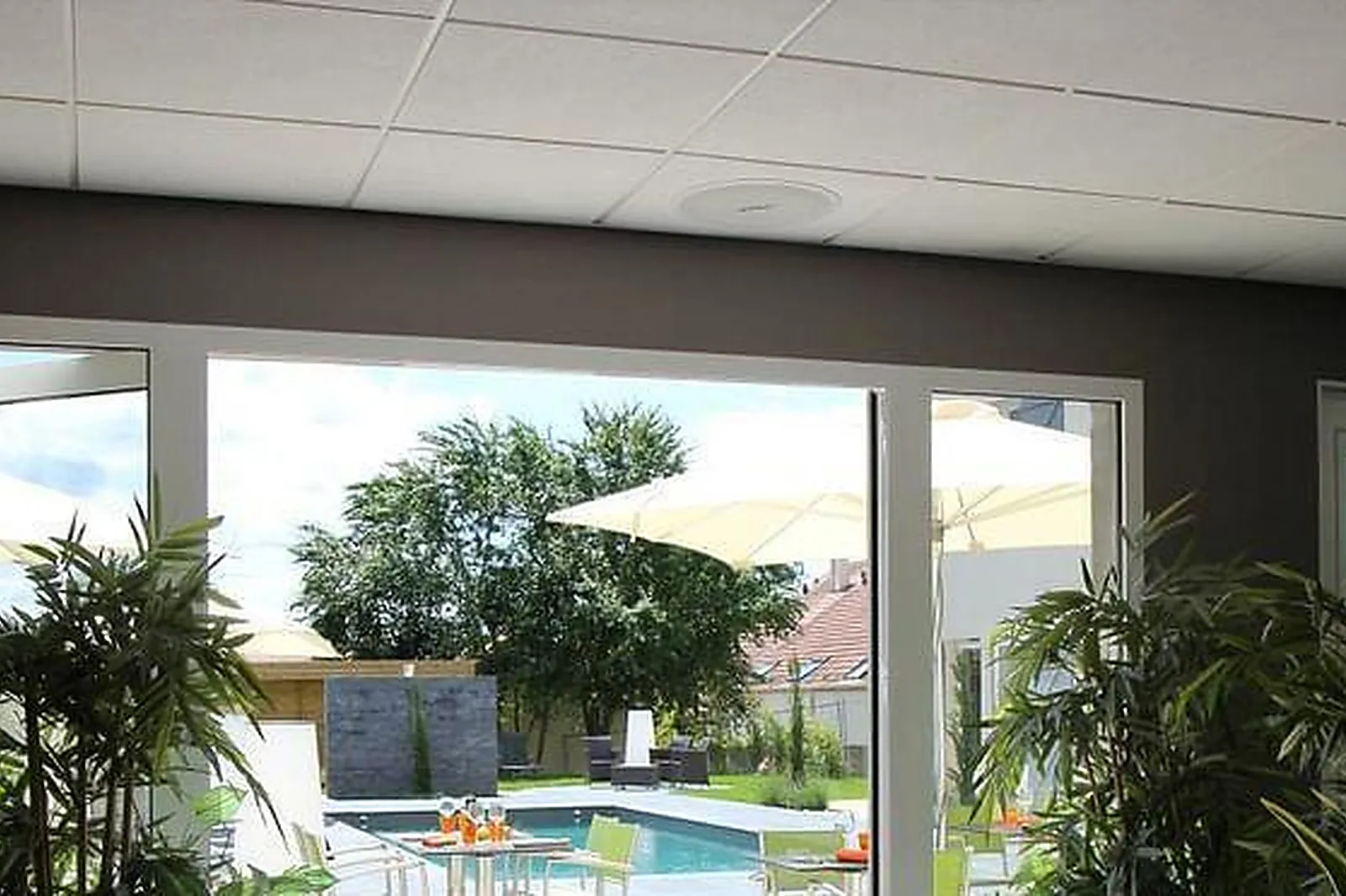 Lieux événementiels, ÉTAGÈRE CAFÉ