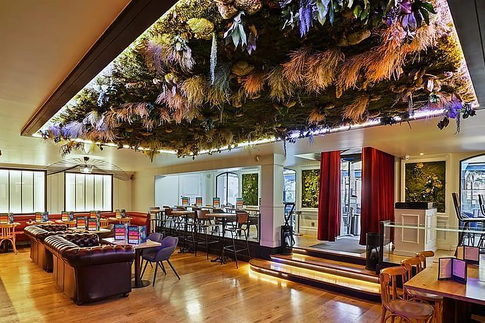 Lieux événementiels, BISTRO 25