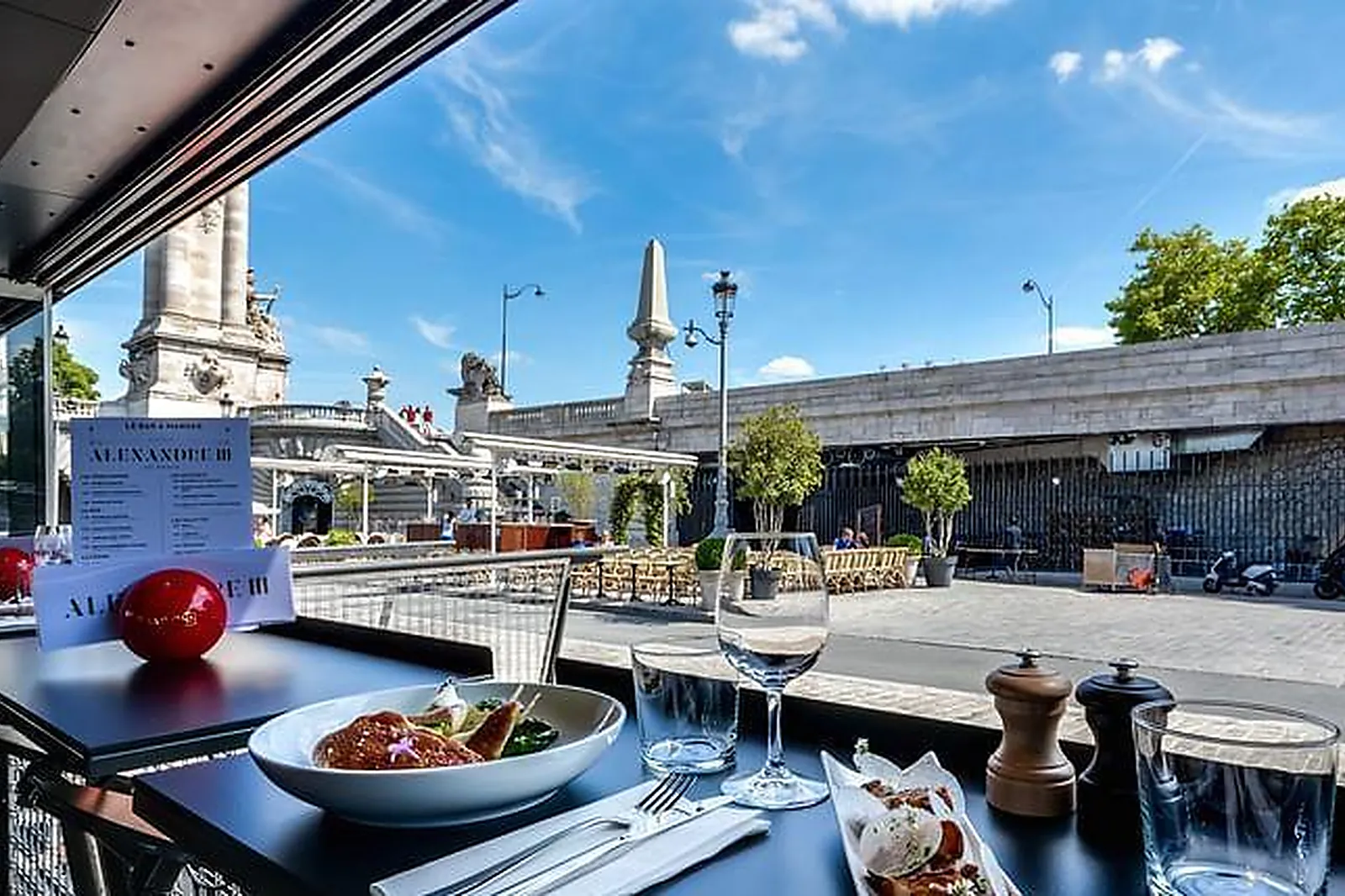 Lieux événementiels, SELECTION TEAM