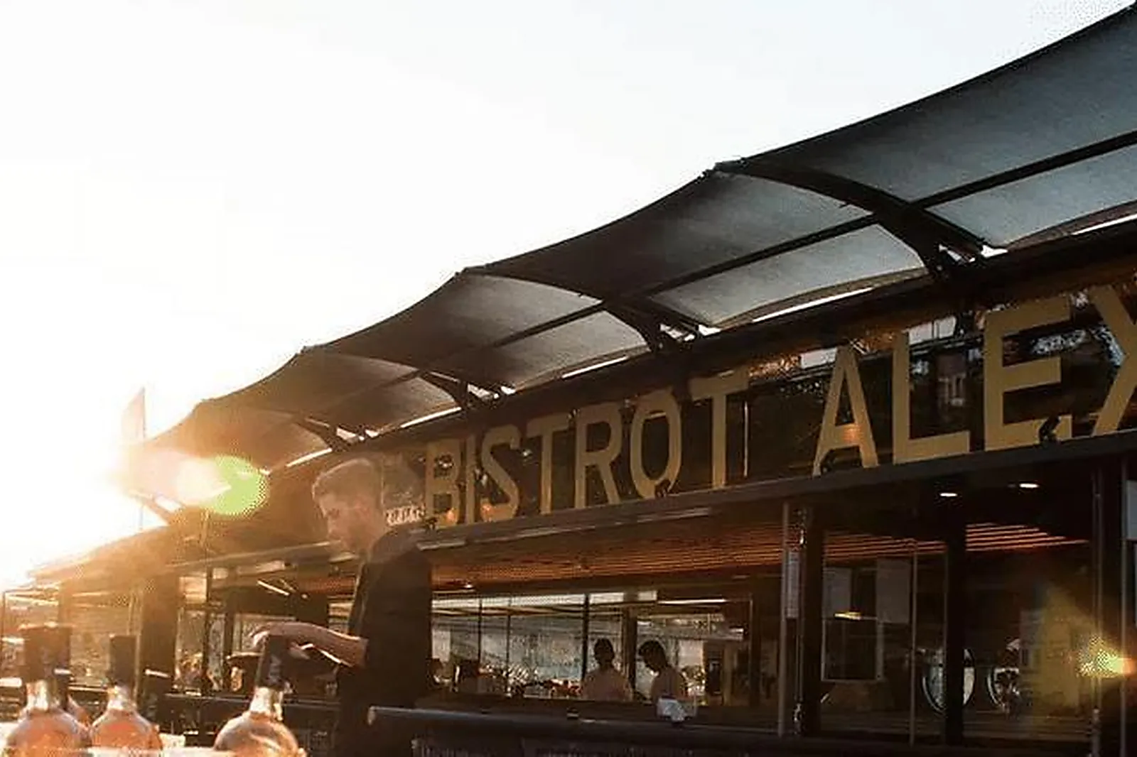 Lieux événementiels, SELECTION TEAM