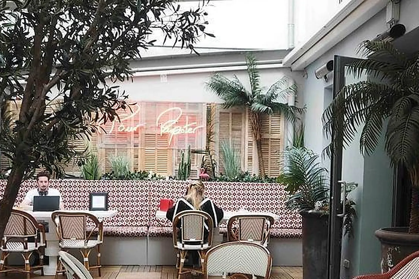 Lieux événementiels, MYCOWORK MONTORGUEIL-LES HALLES