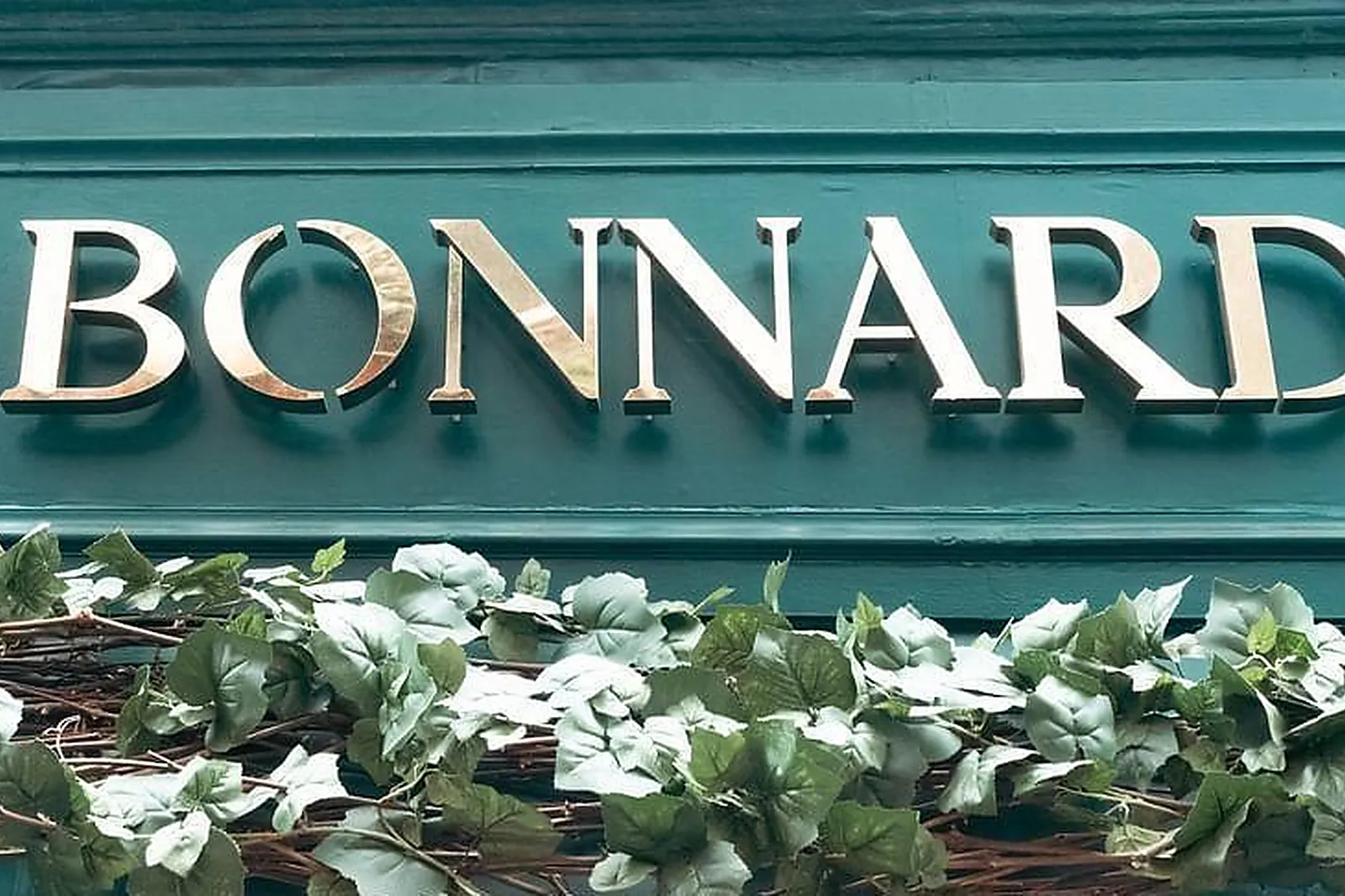 Lieux événementiels, BONNARD