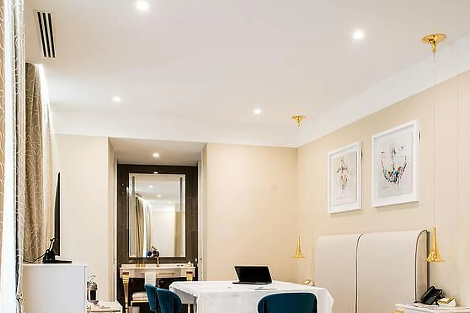 Lieux événementiels, BAYA AXESS OPÉRA