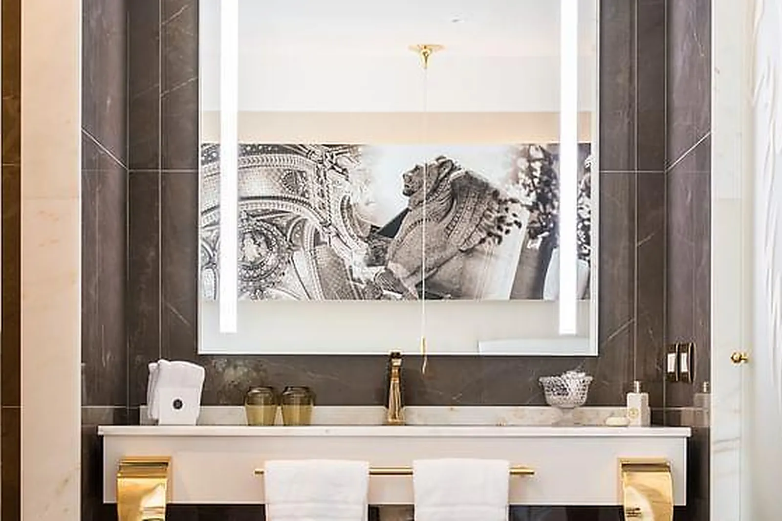 Lieux événementiels, BAYA AXESS OPÉRA