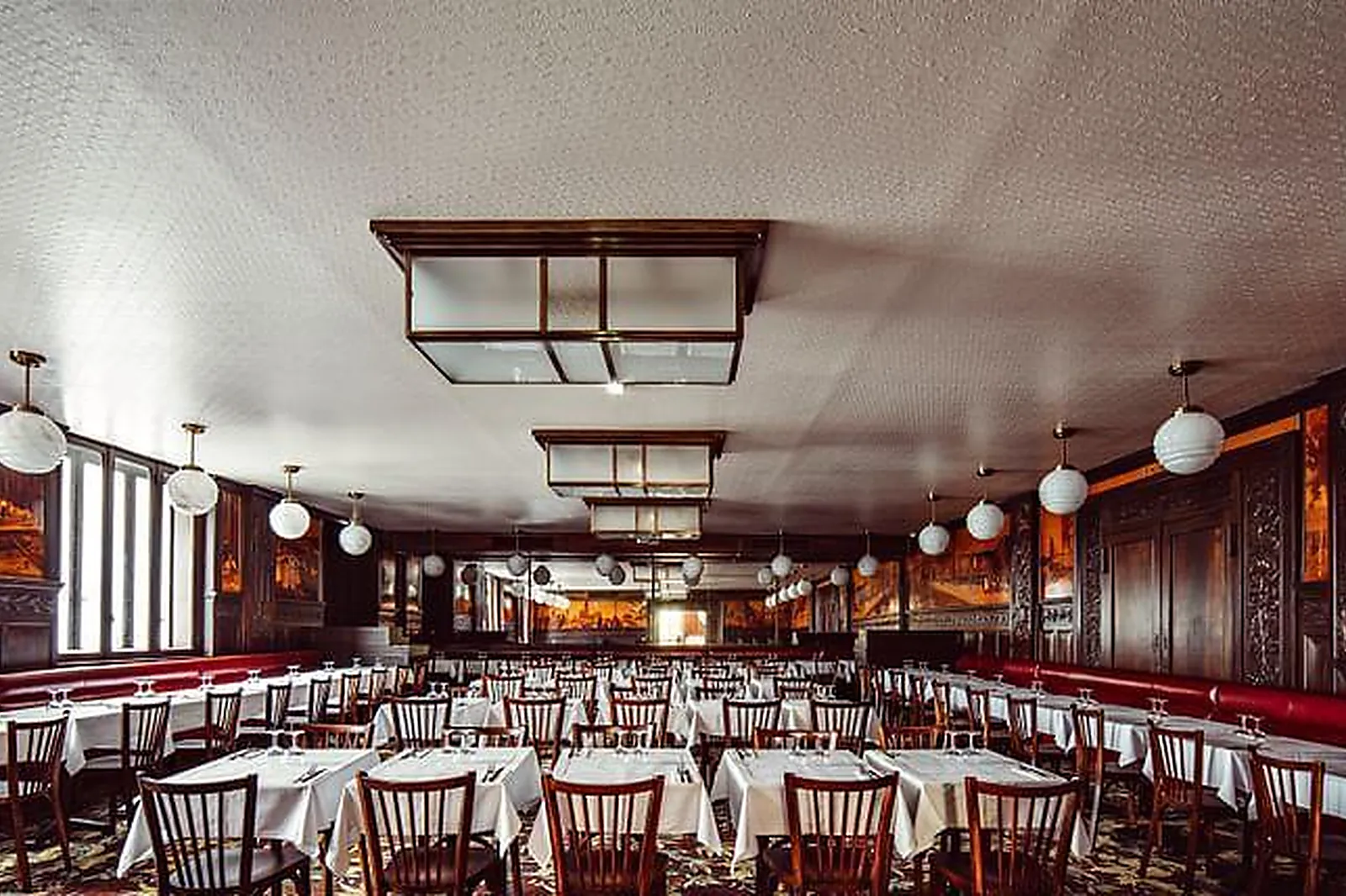 Lieux événementiels, BOUILLON RÉPUBLIQUE