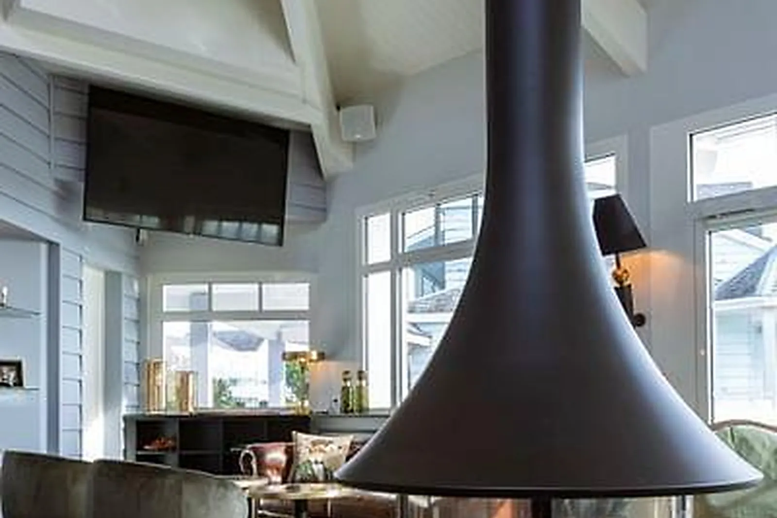 Lieux événementiels, L'ILE DU MARTIN PÊCHEUR