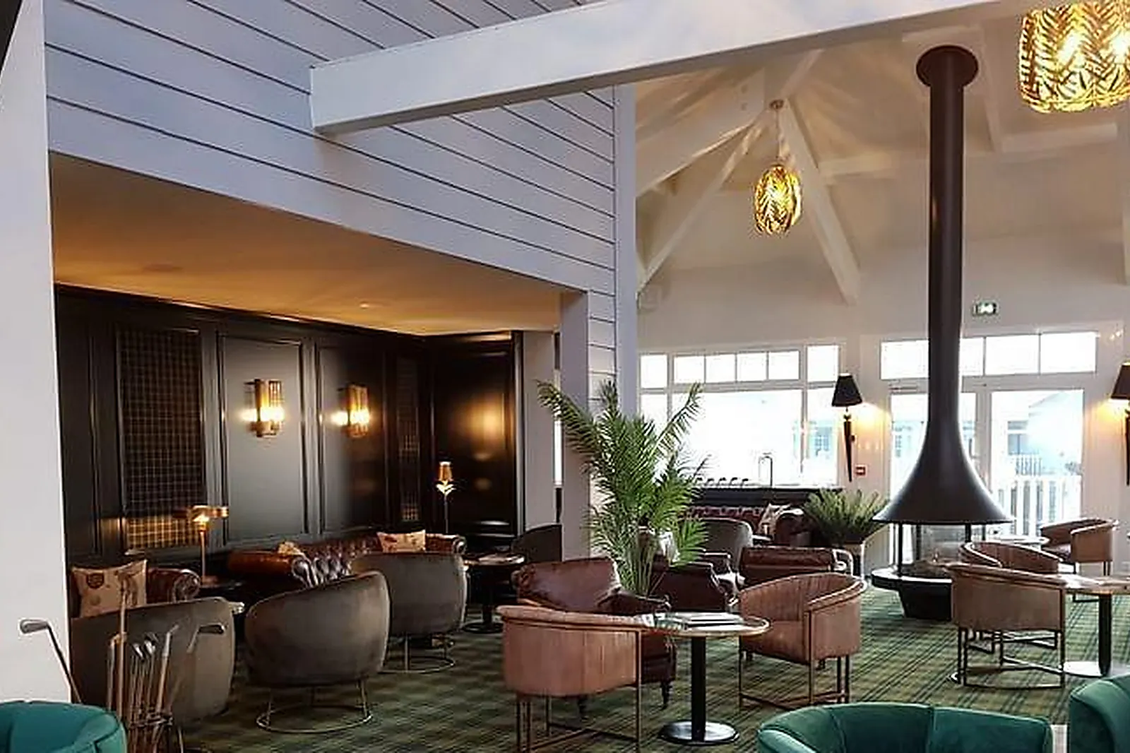 Lieux événementiels, L'ILE DU MARTIN PÊCHEUR