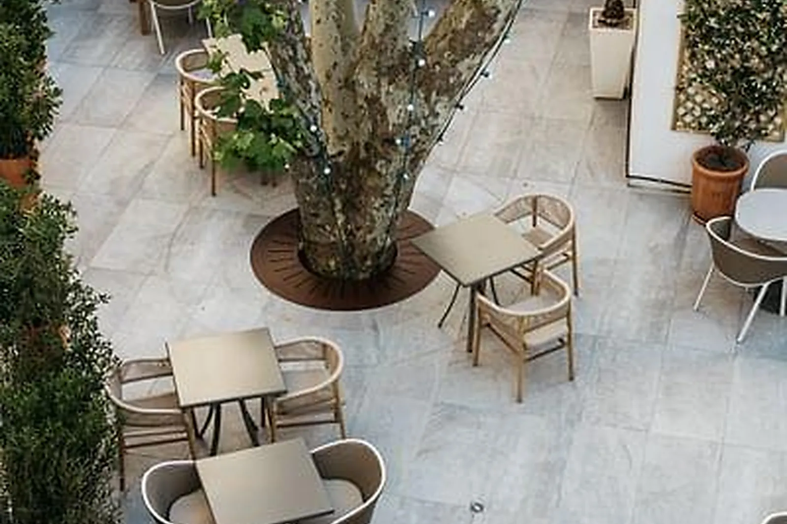 Lieux événementiels, BOUTIQUE HÔTEL CEZANNE ****