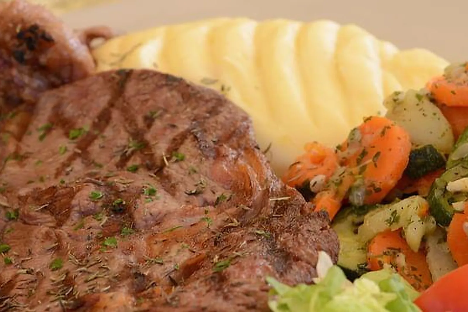 Lieux événementiels, BOWLING DE MILLAU