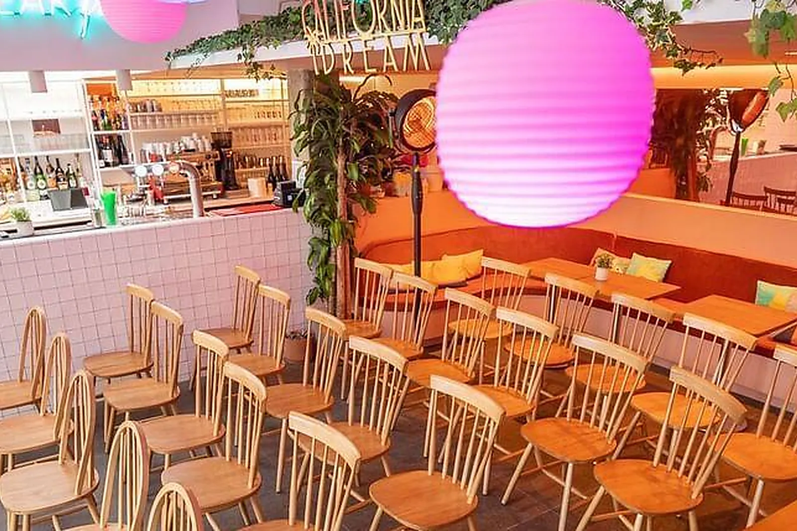 Lieux événementiels, BREAK