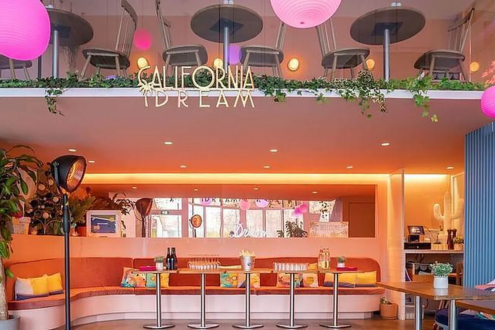 Lieux événementiels, BREAK