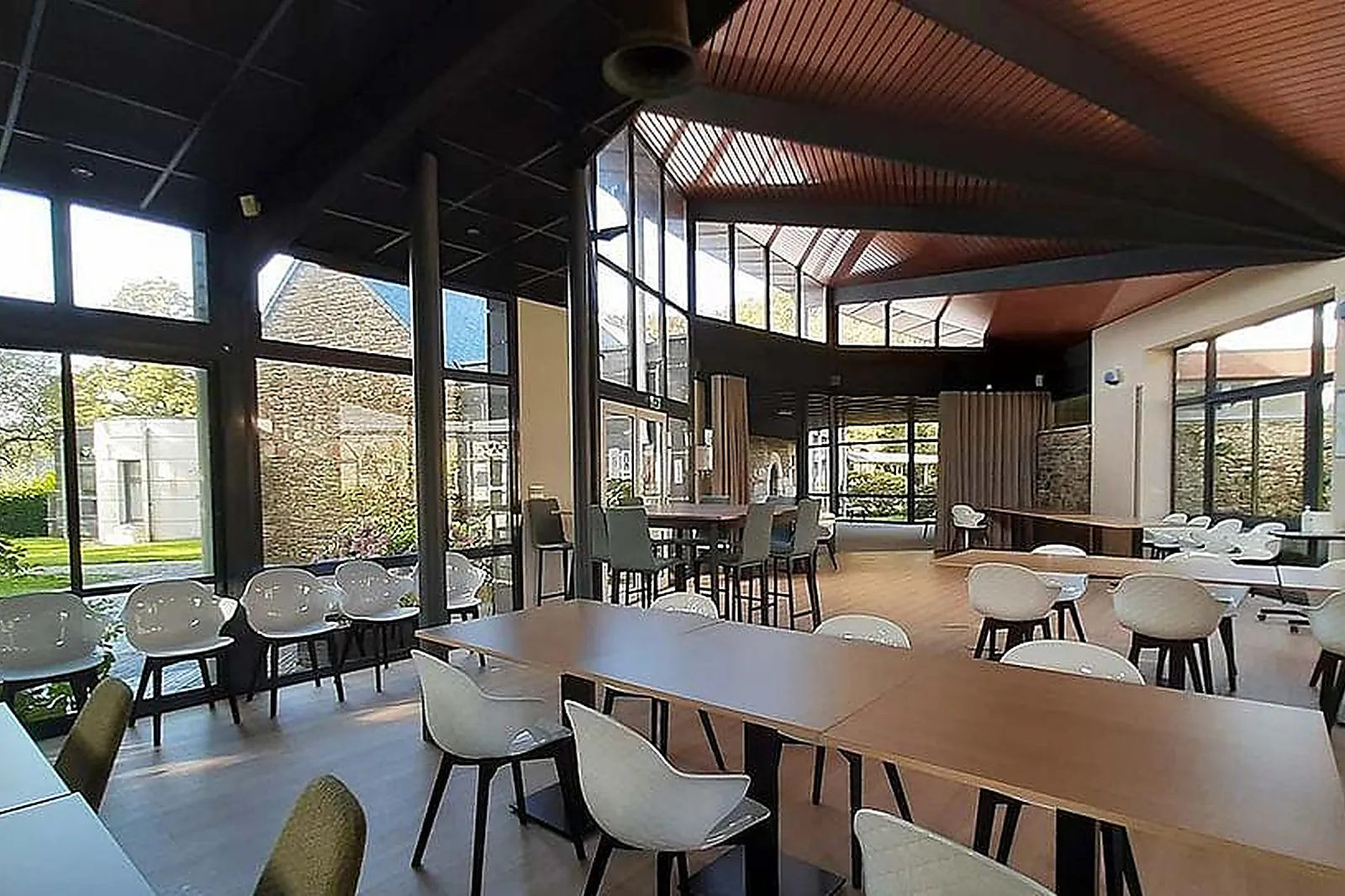 Lieux événementiels, BREIZH ÉCOLODGE HÔTEL LE KEREDEN