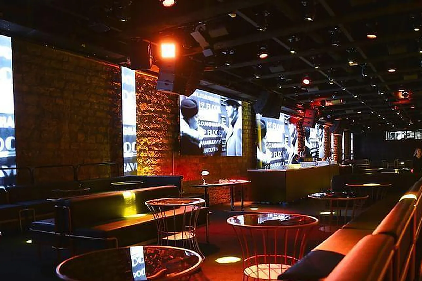 Lieux événementiels, BRIDGE PONT ALEXANDRE III