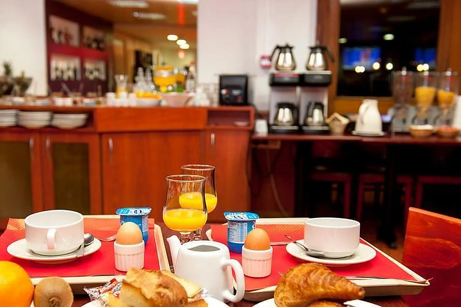 Lieux événementiels, BRIT HOTEL AGEN – L’AQUITAINE ***