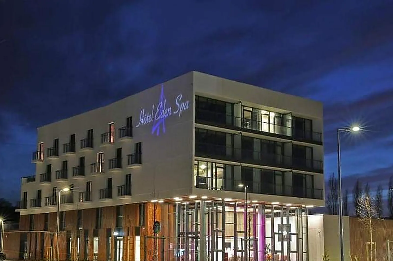 Lieux événementiels, BRIT HOTEL EDEN SPA***