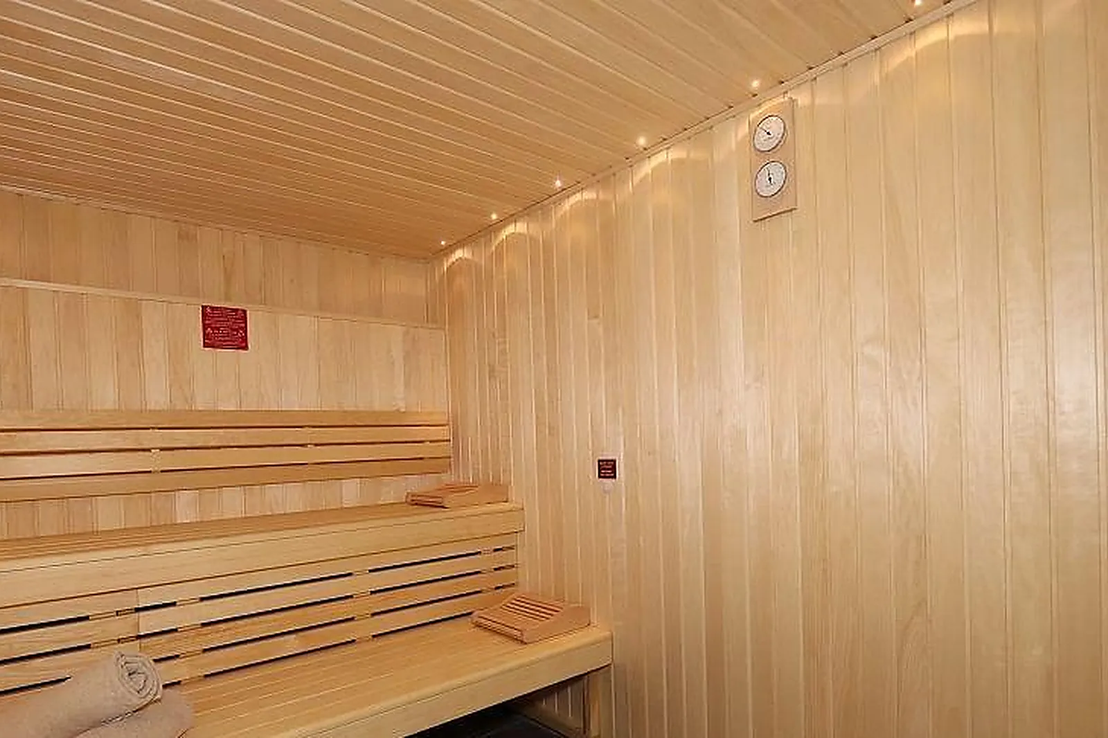 Lieux événementiels, BRIT HOTEL EDEN SPA***