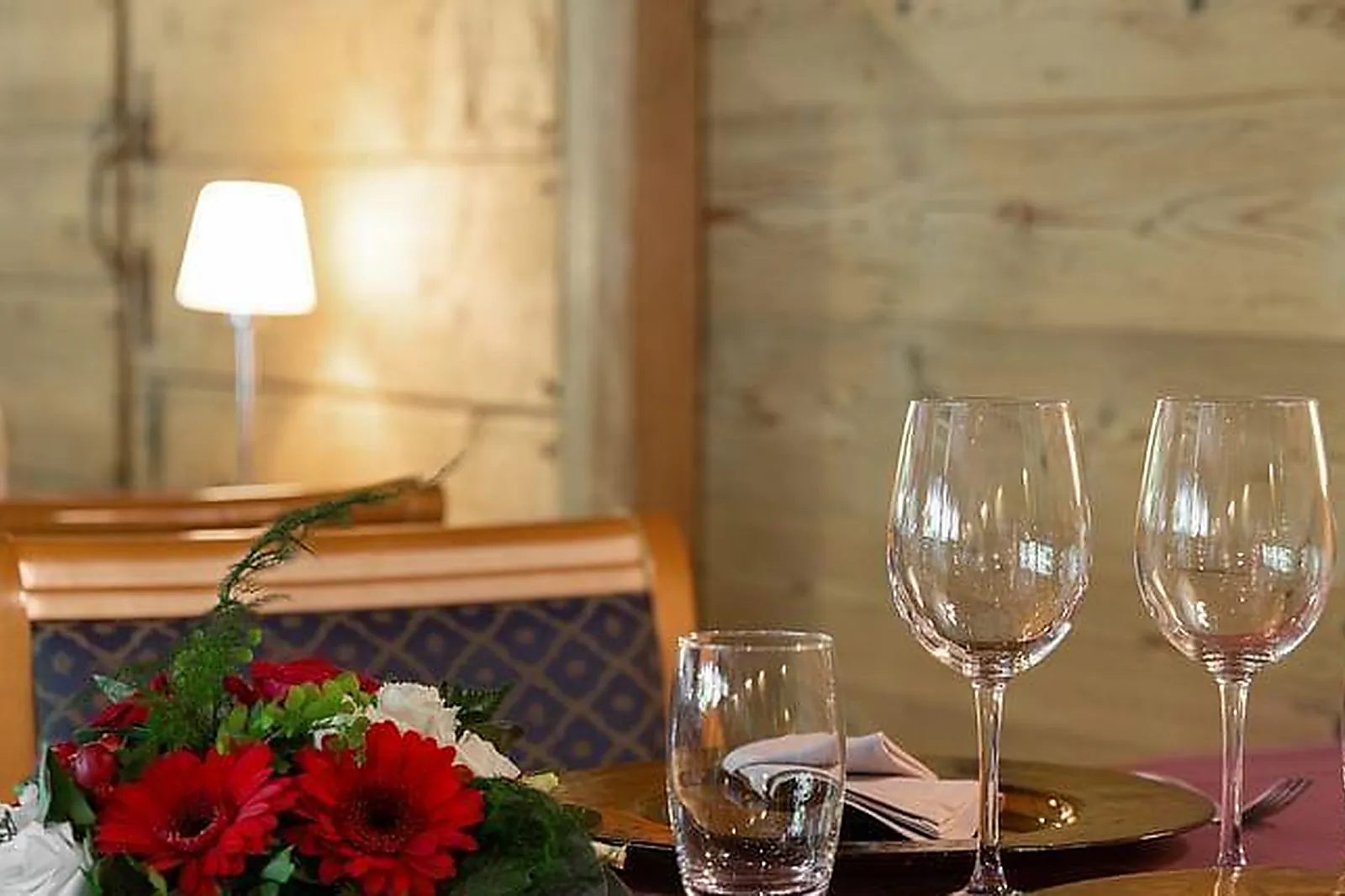 Lieux événementiels, LE VILLAGE AUTO