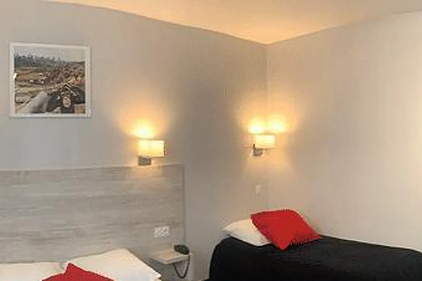 Lieux événementiels, BRIT HOTEL GRENOBLE SUISSE ET BORDEAUX***