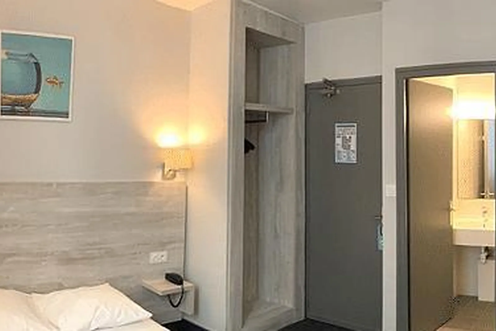 Lieux événementiels, BRIT HOTEL GRENOBLE SUISSE ET BORDEAUX***