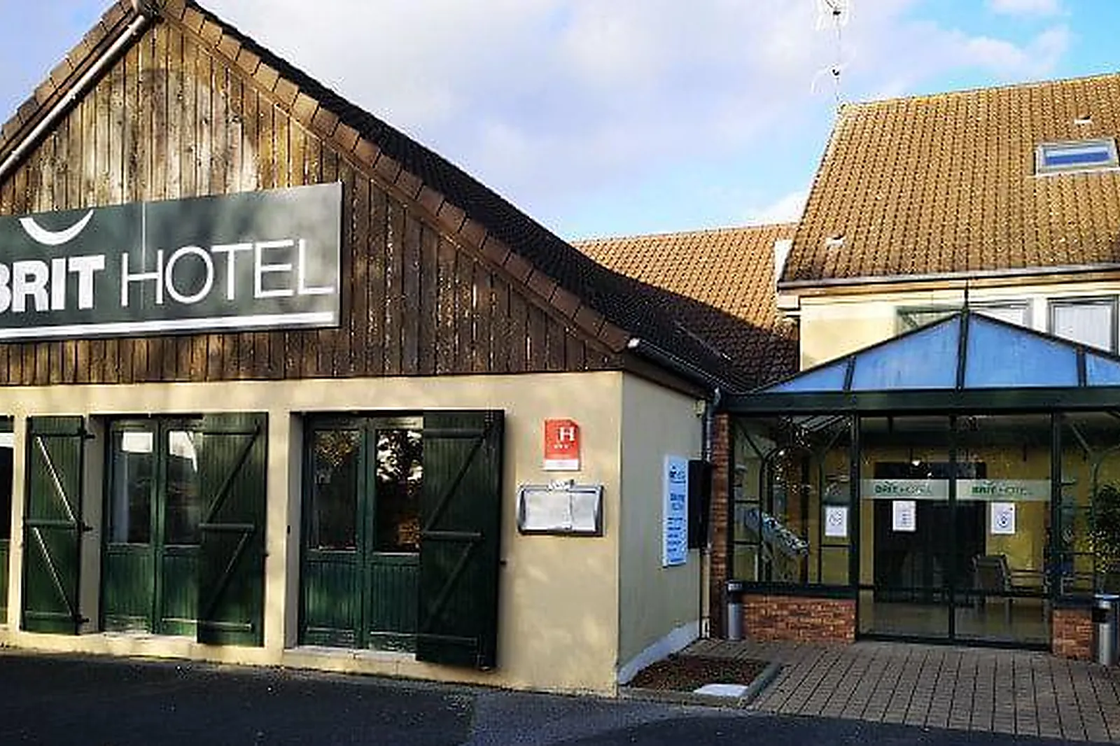 Lieux événementiels, BRIT HOTEL LA FERTÉ-BERNARD***