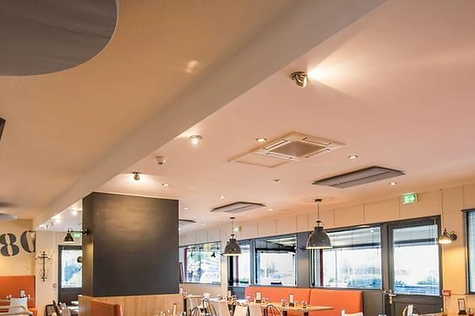 Lieux événementiels, BAYA AXESS SOPHIA ANTIPOLIS