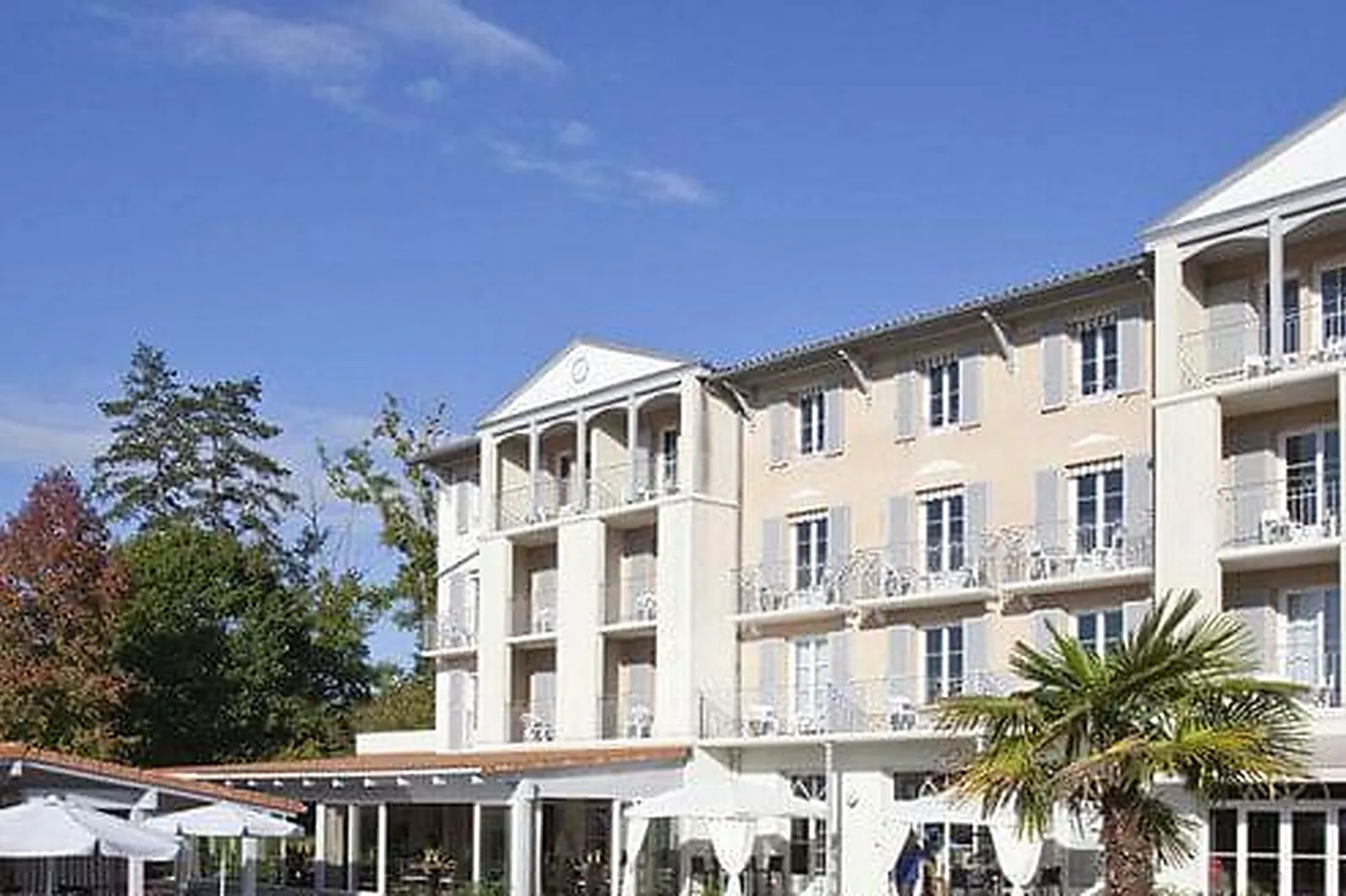 Lieux événementiels, BRIT HOTEL LE LODGE DU GOLF***