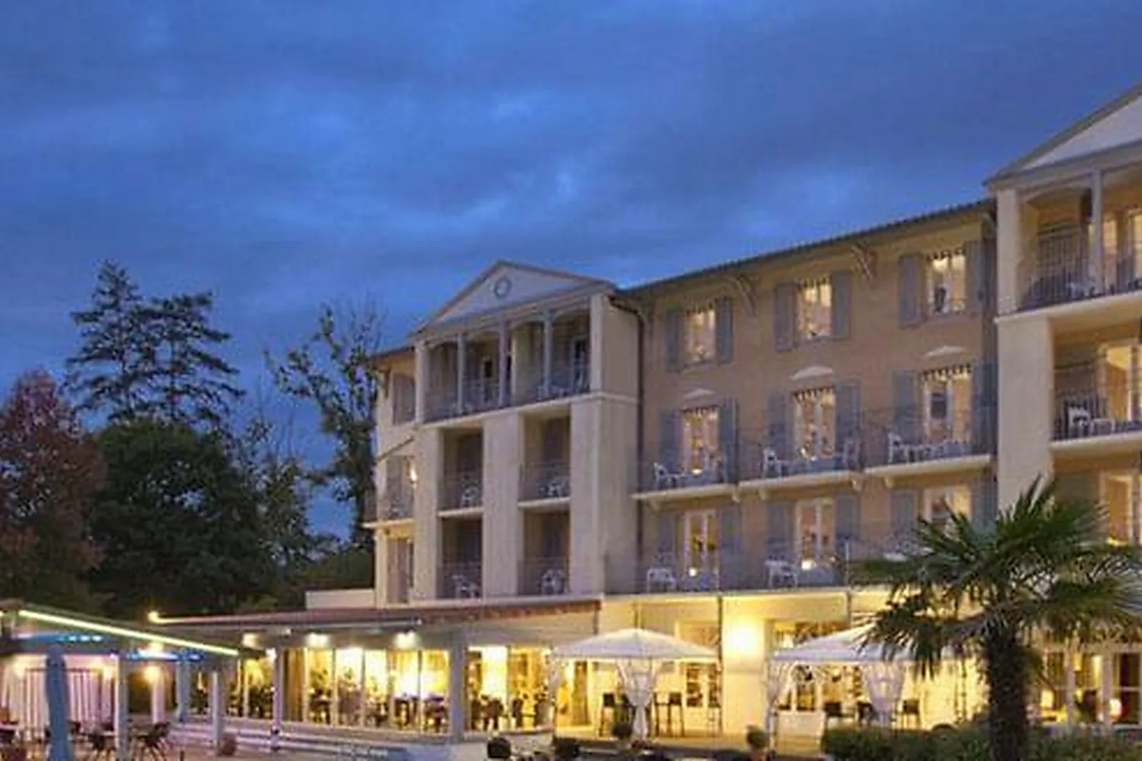 Lieux événementiels, BRIT HOTEL LE LODGE DU GOLF***