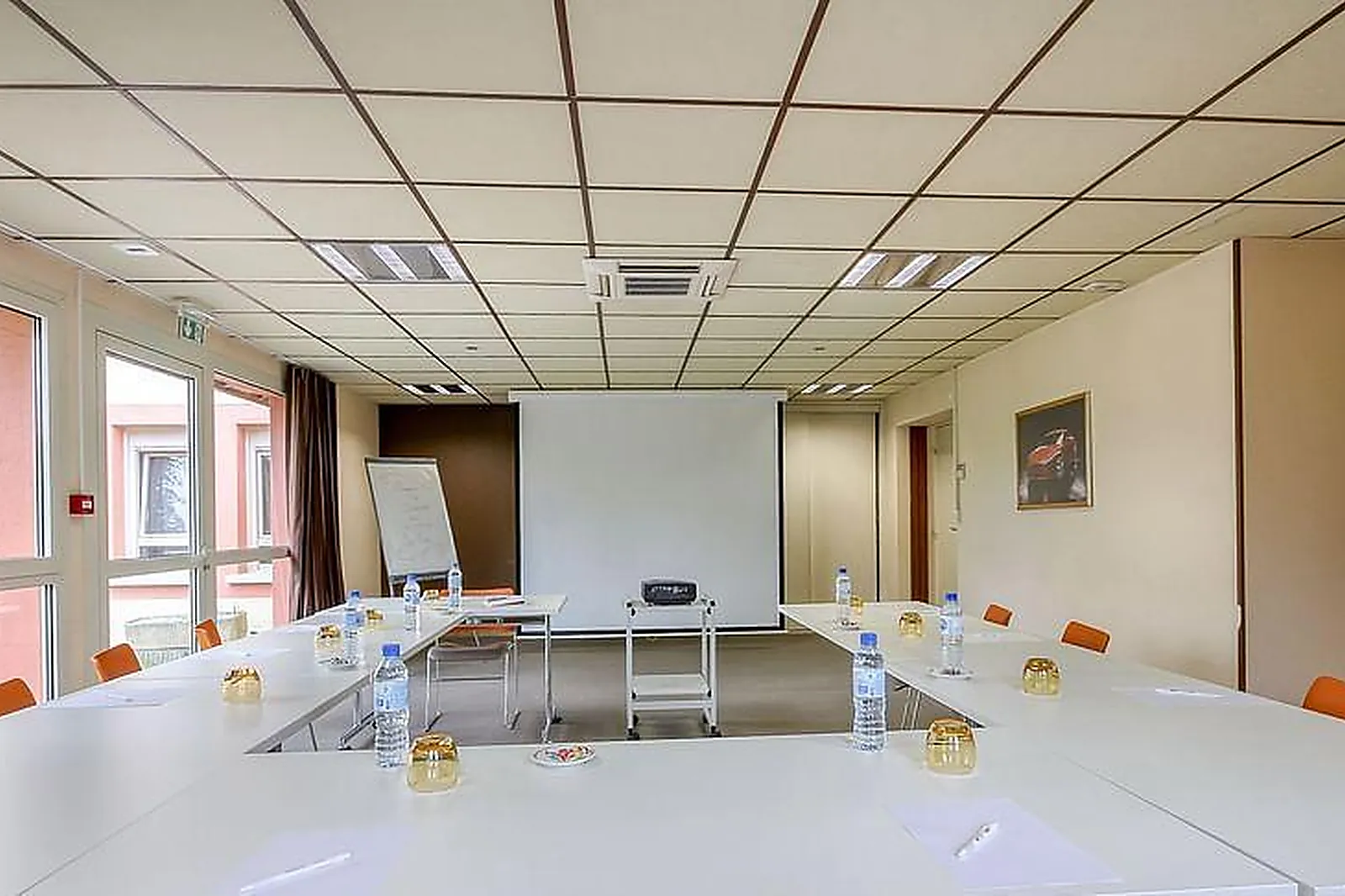 Lieux événementiels, BRIT HOTEL LES EVENS *** LE MANS SAINT SATURNIN