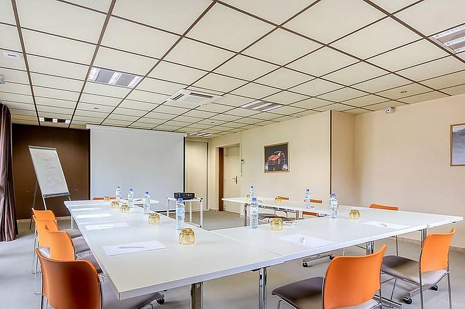 Lieux événementiels, BRIT HOTEL LES EVENS *** LE MANS SAINT SATURNIN