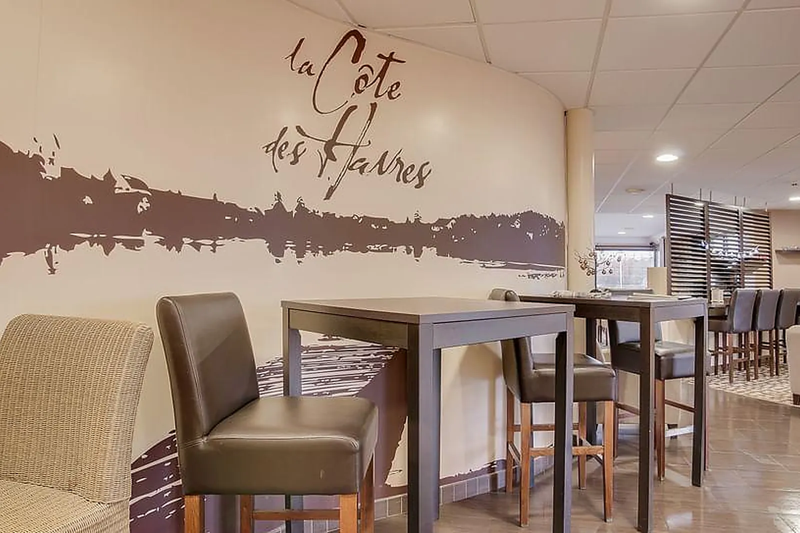 Lieux événementiels, BRIT HOTEL LESSAY - LA CÔTE DES HAVRES***