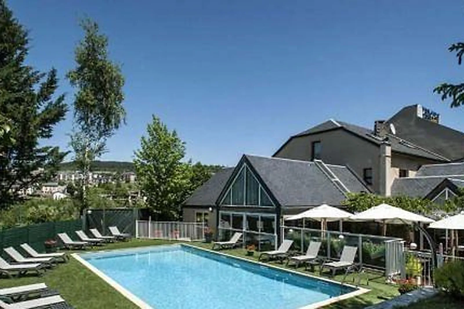 Lieux événementiels, BRIT HOTEL MENDE CONFORT***