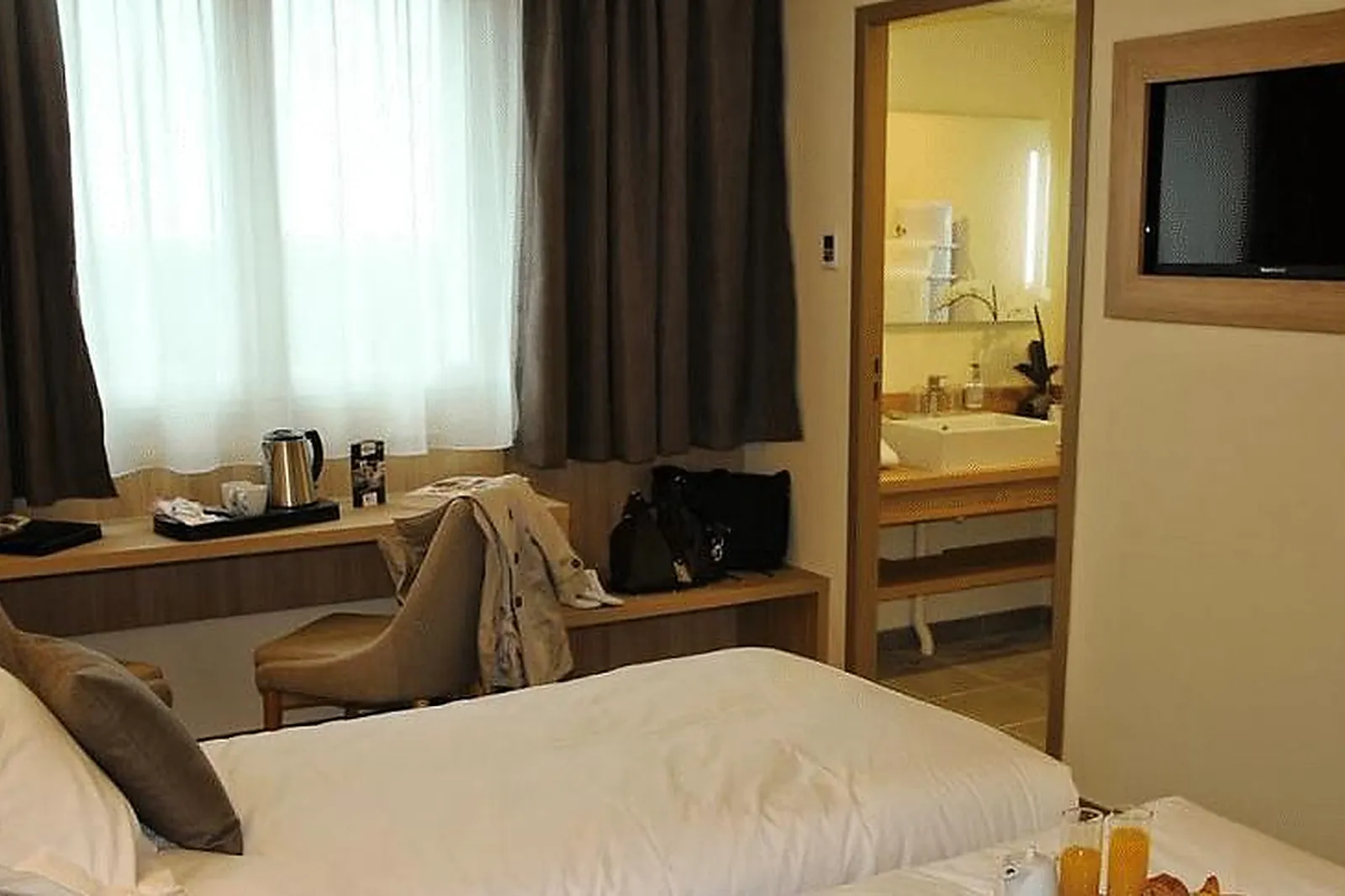 Lieux événementiels, BRIT HOTEL MONTARGIS***