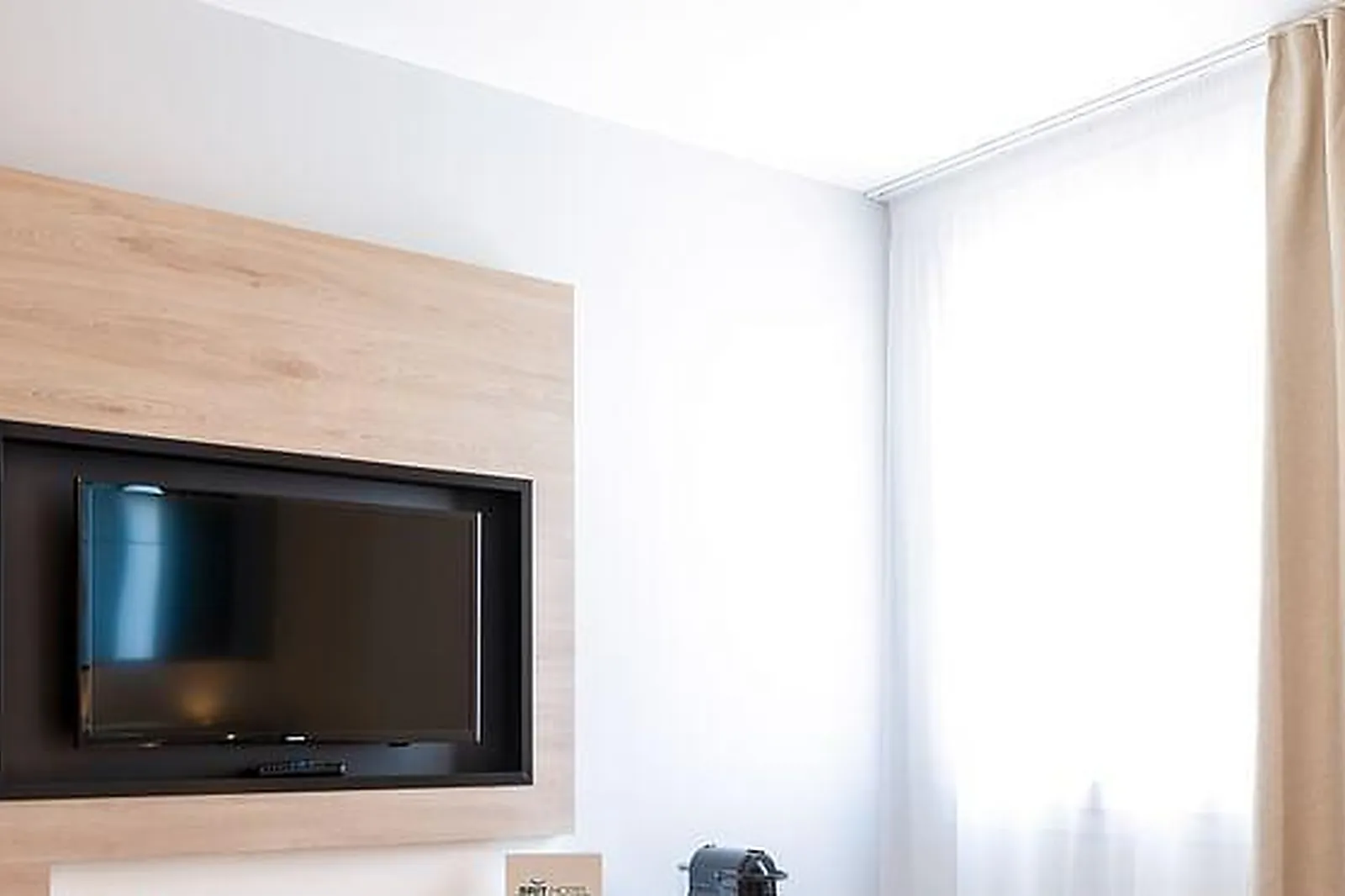 Lieux événementiels, BRIT HOTEL ORLÉANS ST JEAN DE BRAYE - L'ANTARÈS ***