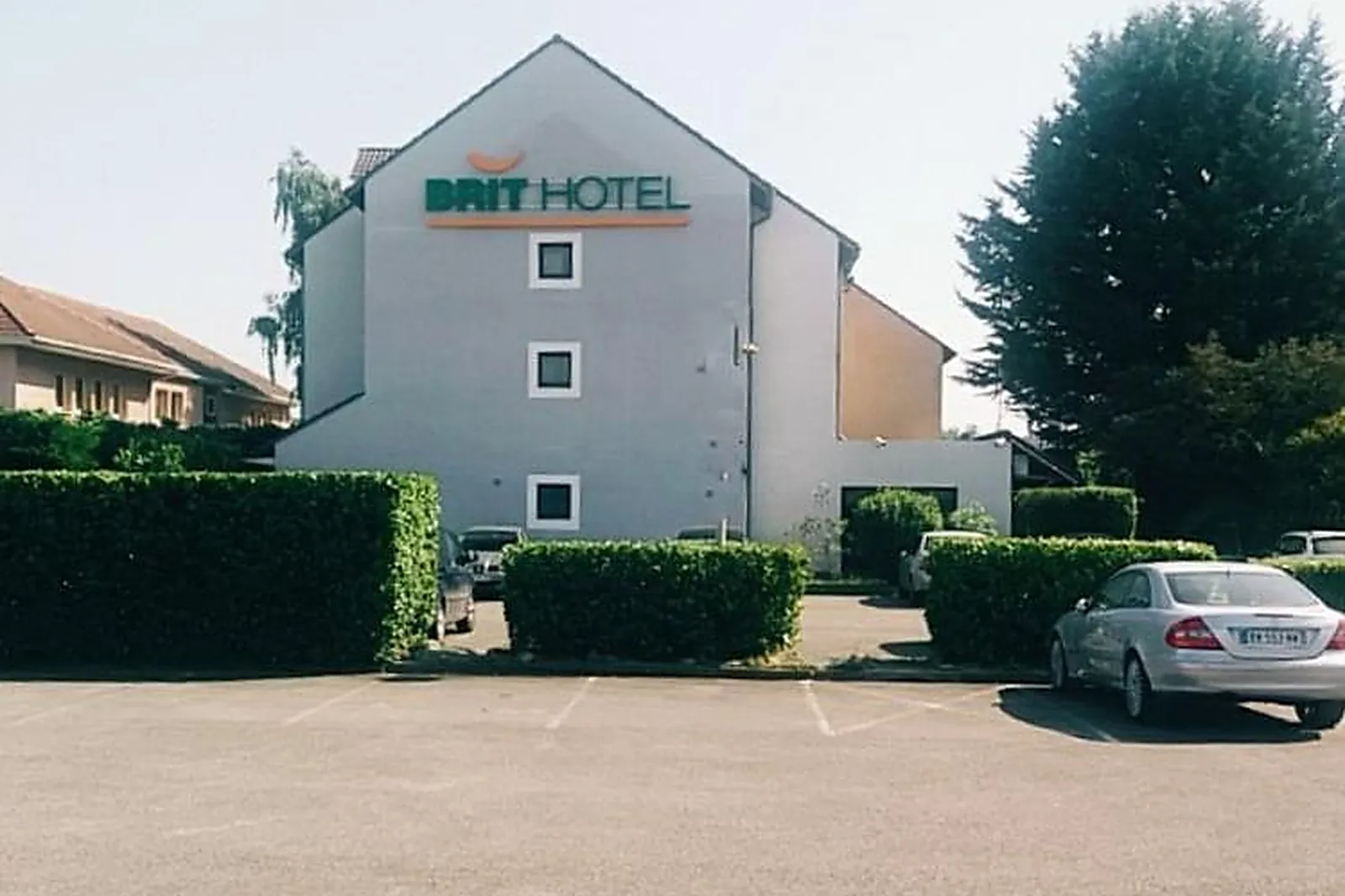 Lieux événementiels, COWORKING EN FACE DE LA PISCINE