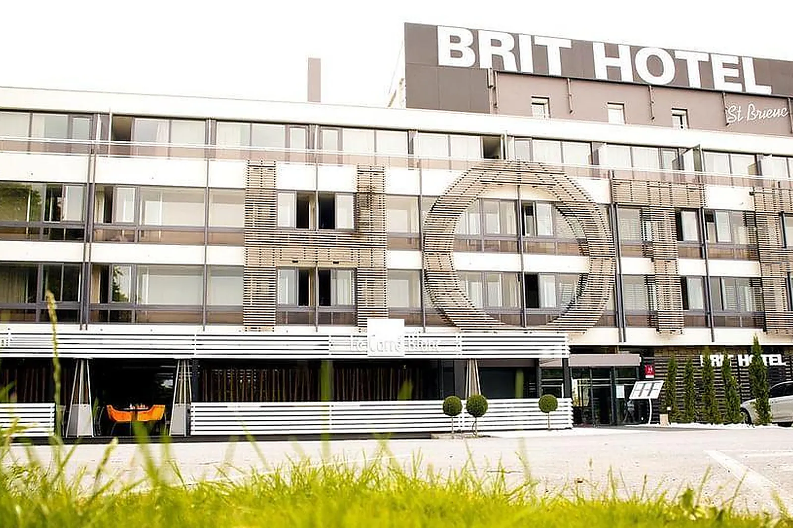 Lieux événementiels, HÔTEL LES HOSPITALIERS ***