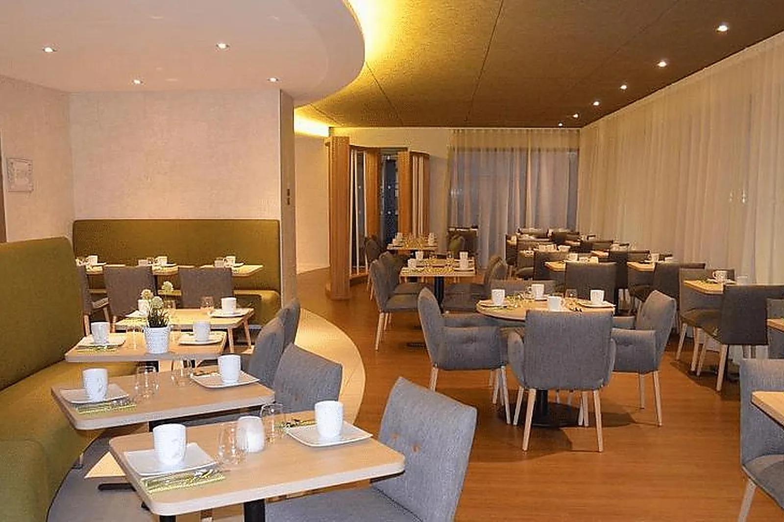 Lieux événementiels, BATEAU LOUISIANE BELLE