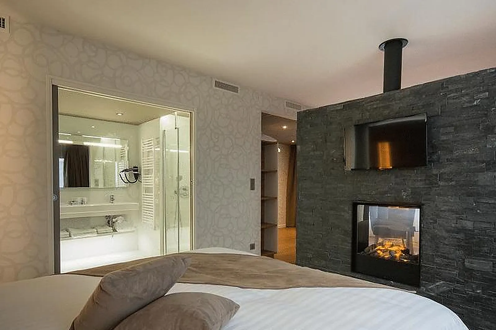 Lieux événementiels, BATEAU LOUISIANE BELLE