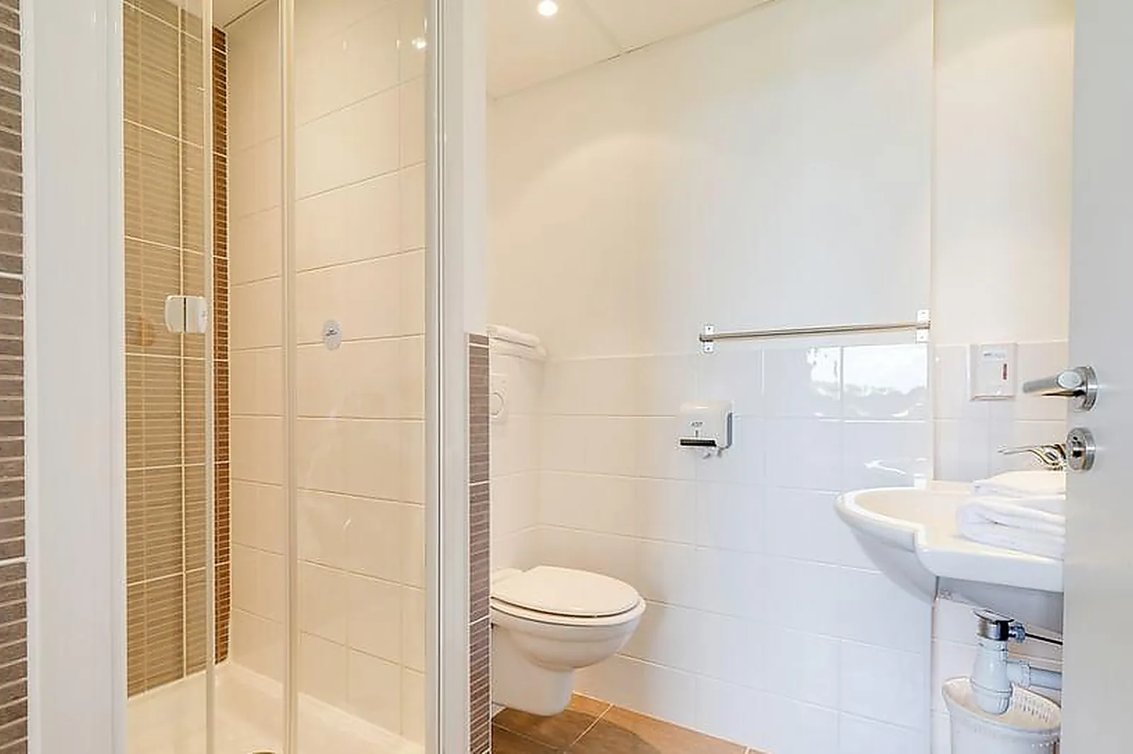 Lieux événementiels, BRIT HOTEL SAINT-MEEN-LE-GRAND L’ADRESSE***