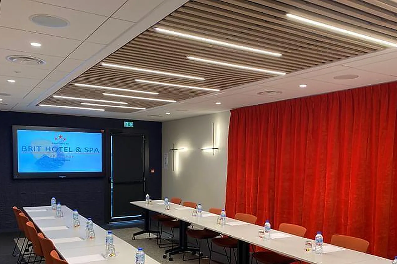 Lieux événementiels, BRIT HÔTEL DU PARC FOUGÈRES ***