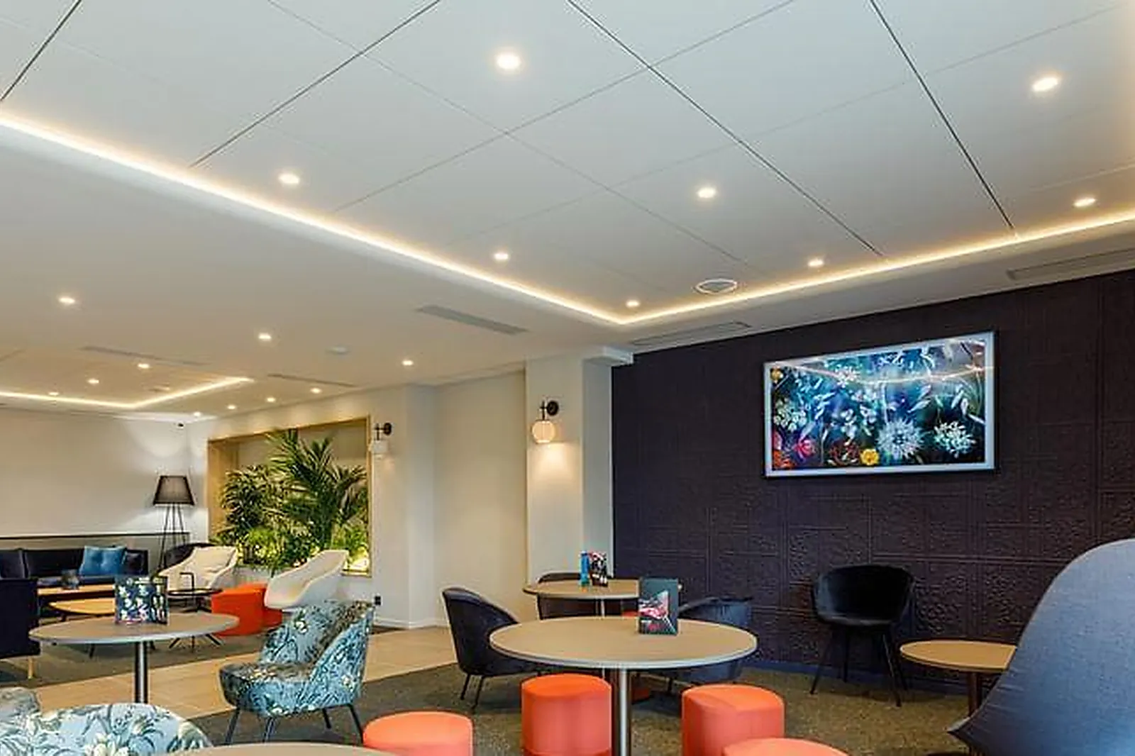 Lieux événementiels, BRIT HÔTEL DU PARC FOUGÈRES ***