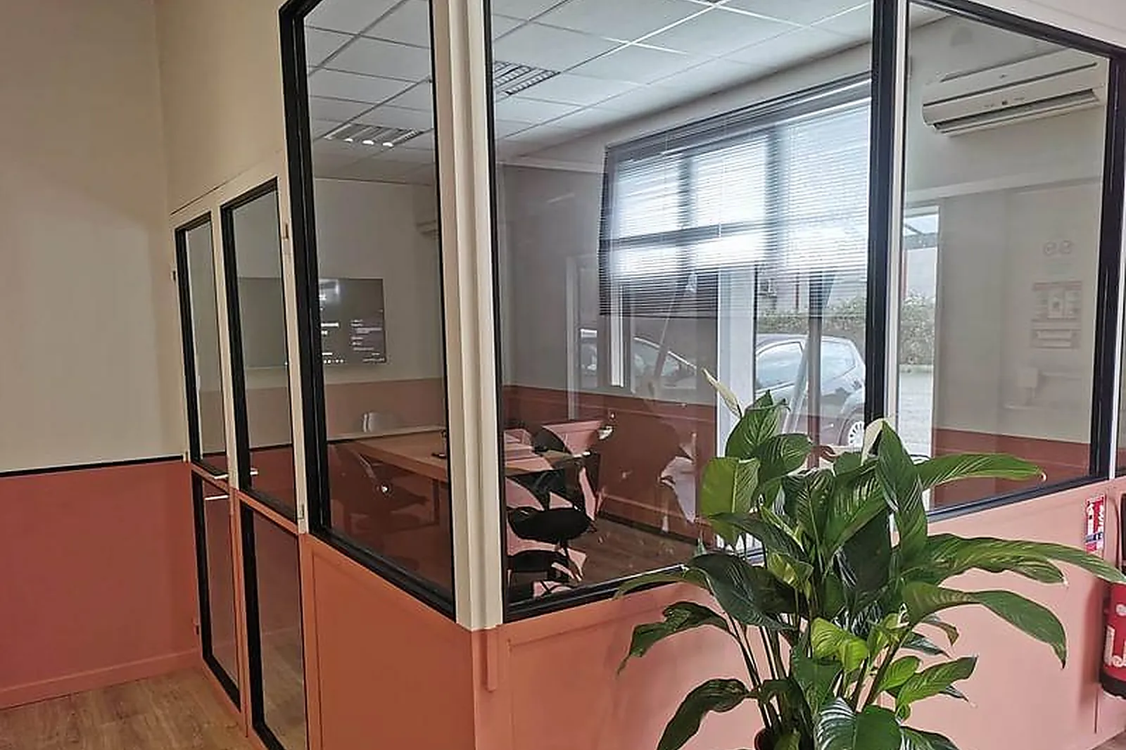 Lieux événementiels, BUREAU LSP FONTCOUVERTE