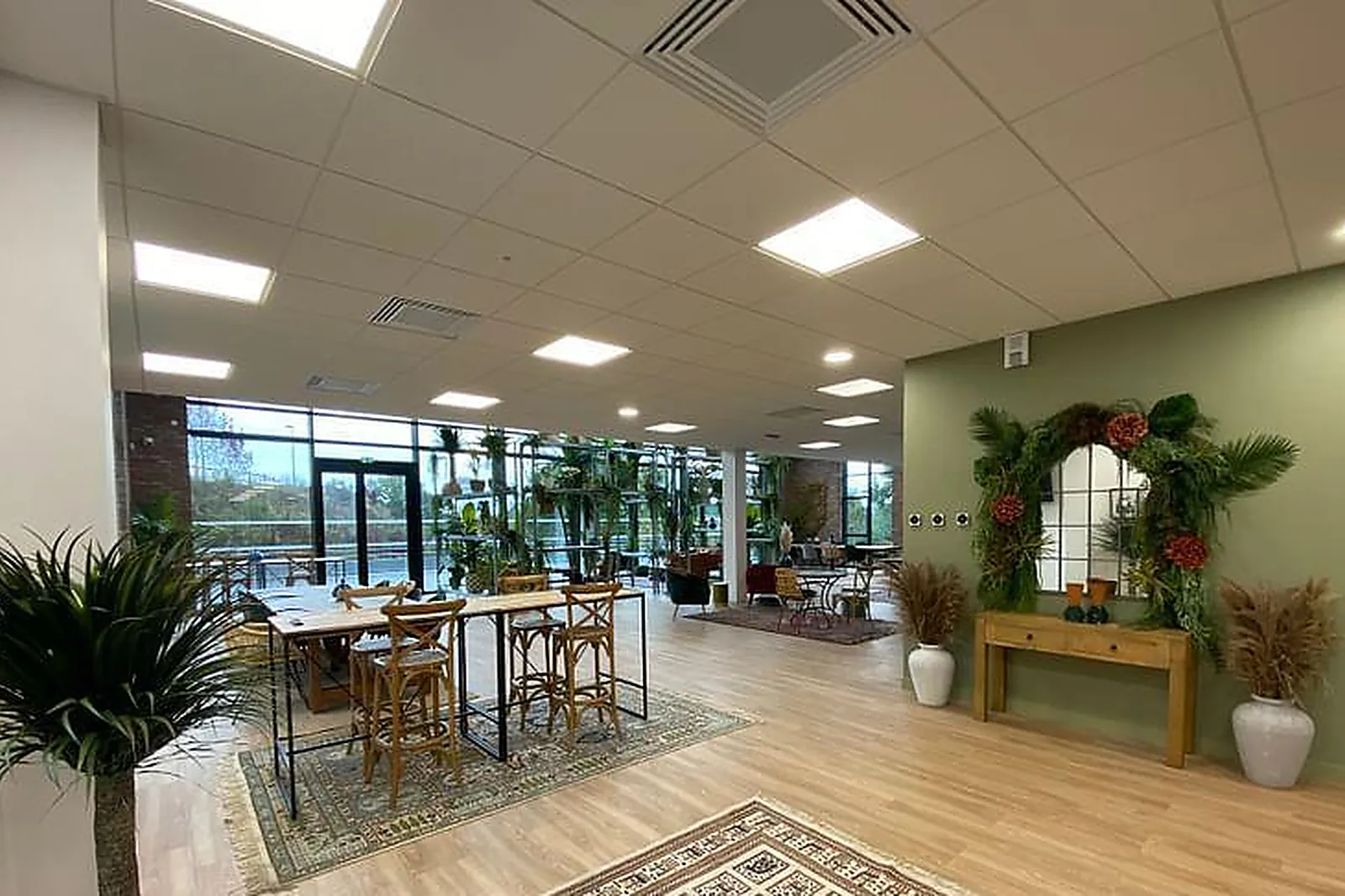 Lieux événementiels, BUREAUX & CO CESSON-SÉVIGNÉ