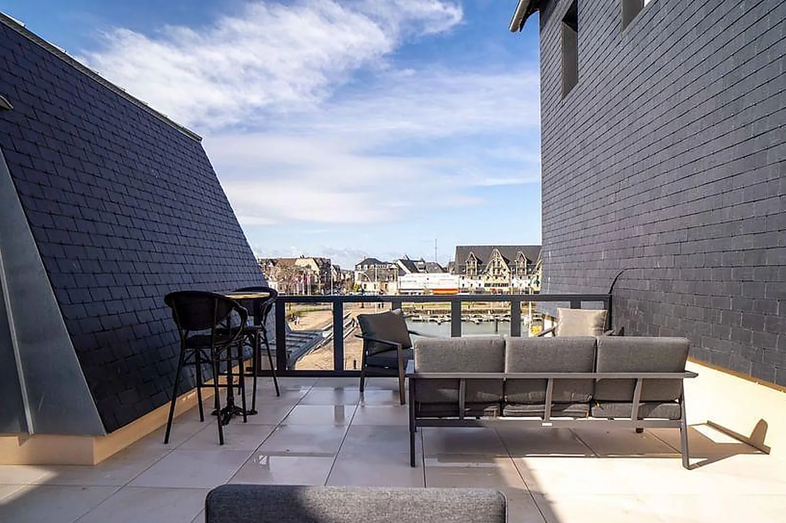 Lieux événementiels, RUE CAFFARELLI NICE