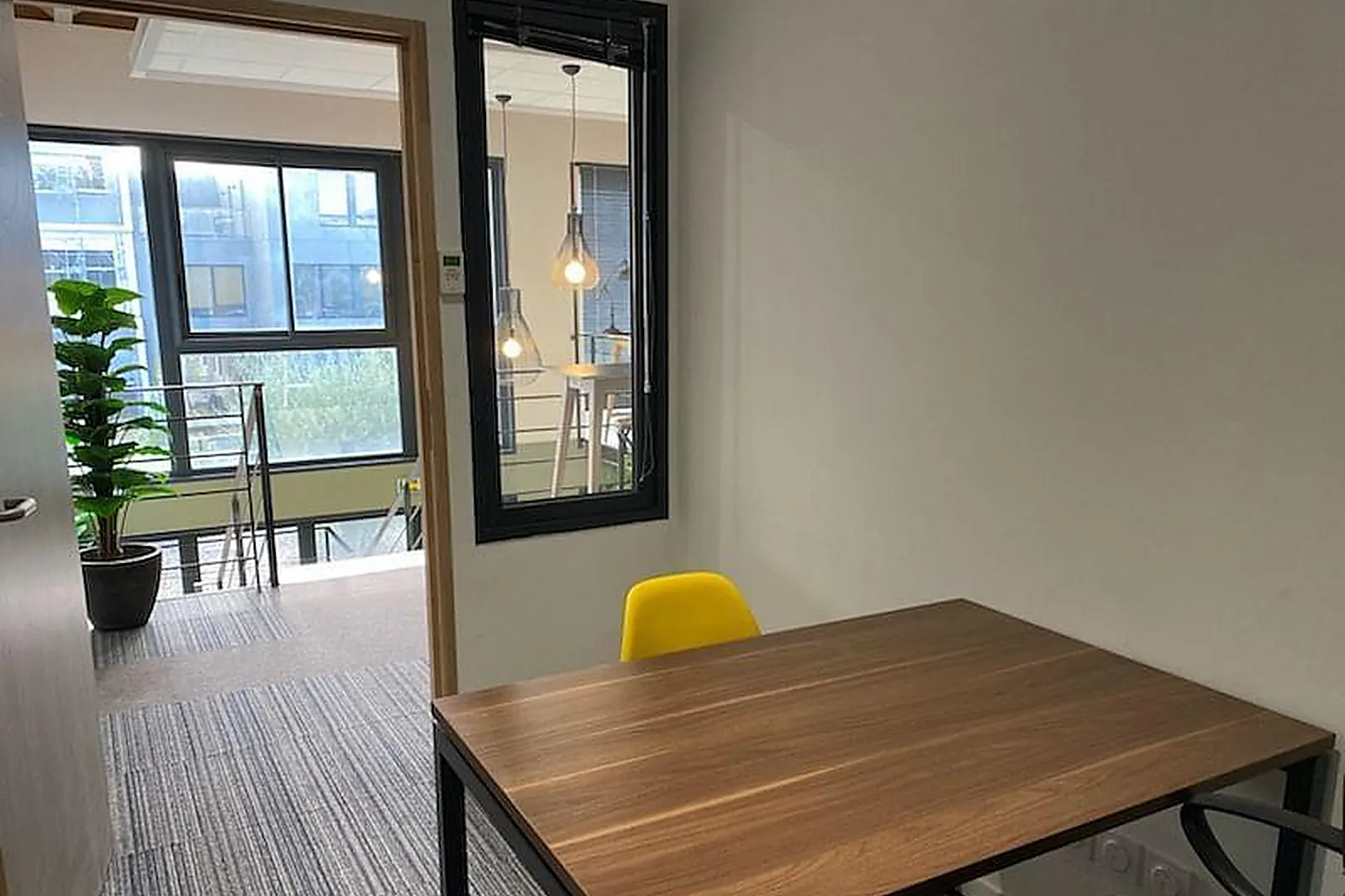 Lieux événementiels, BUREAUX AND CO PARC 2000