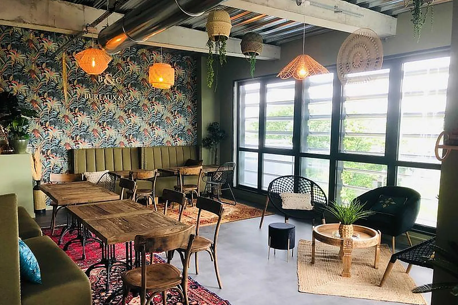 Lieux événementiels, BUREAUX AND CO - LE CALYPSO