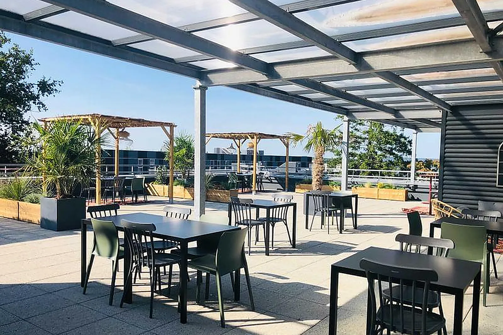 Lieux événementiels, BUREAUX AND CO - LE CALYPSO